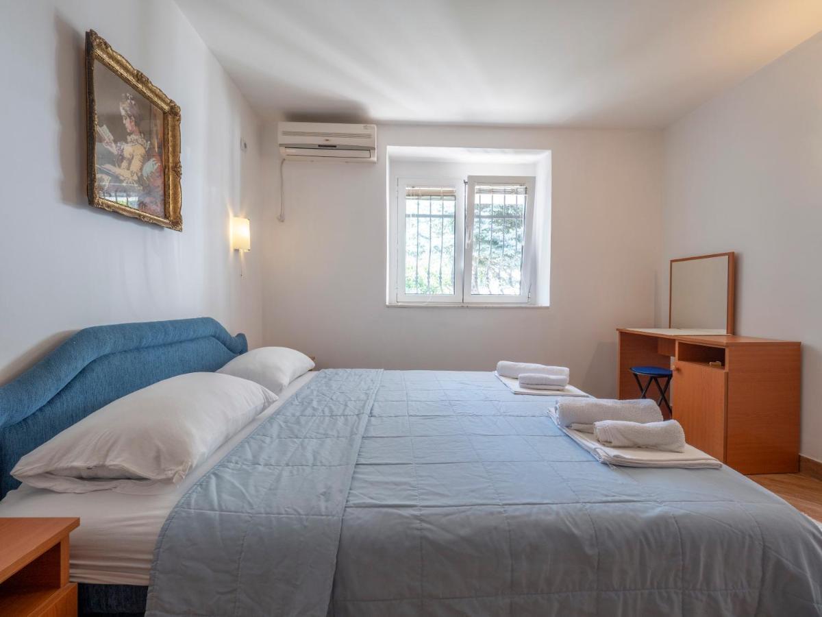 Tomy Garden House Apartman Budva