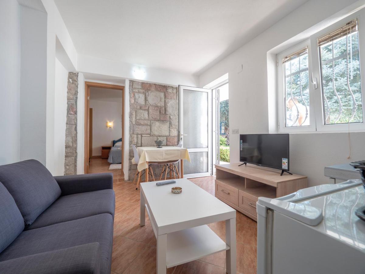 Tomy Garden House Apartman Budva