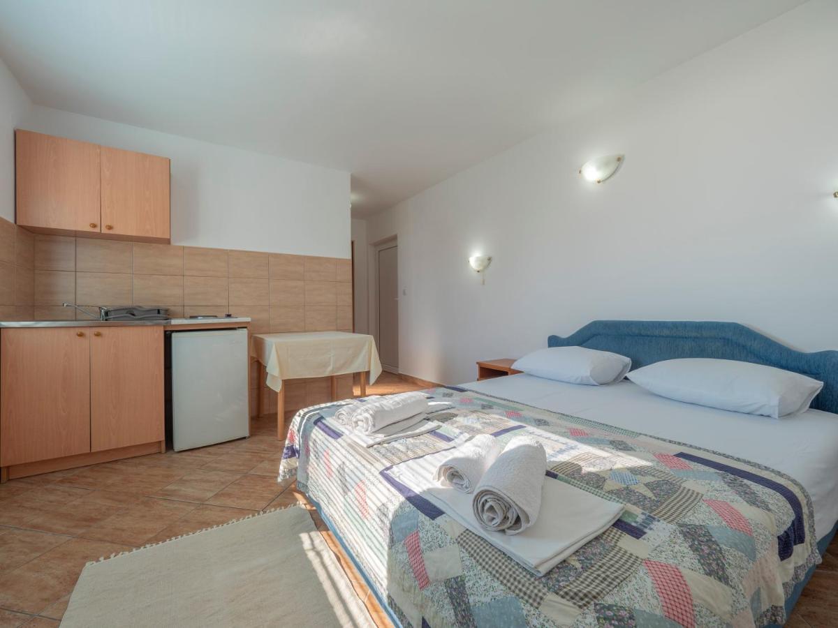 Tomy Garden House Apartman *